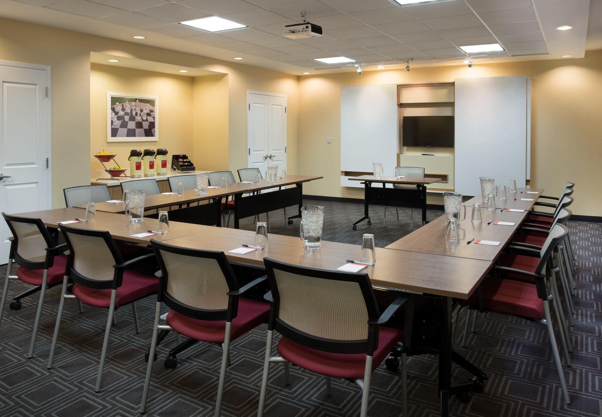 Towneplace Suites By Marriott Ottawa Kanata Ngoại thất bức ảnh
