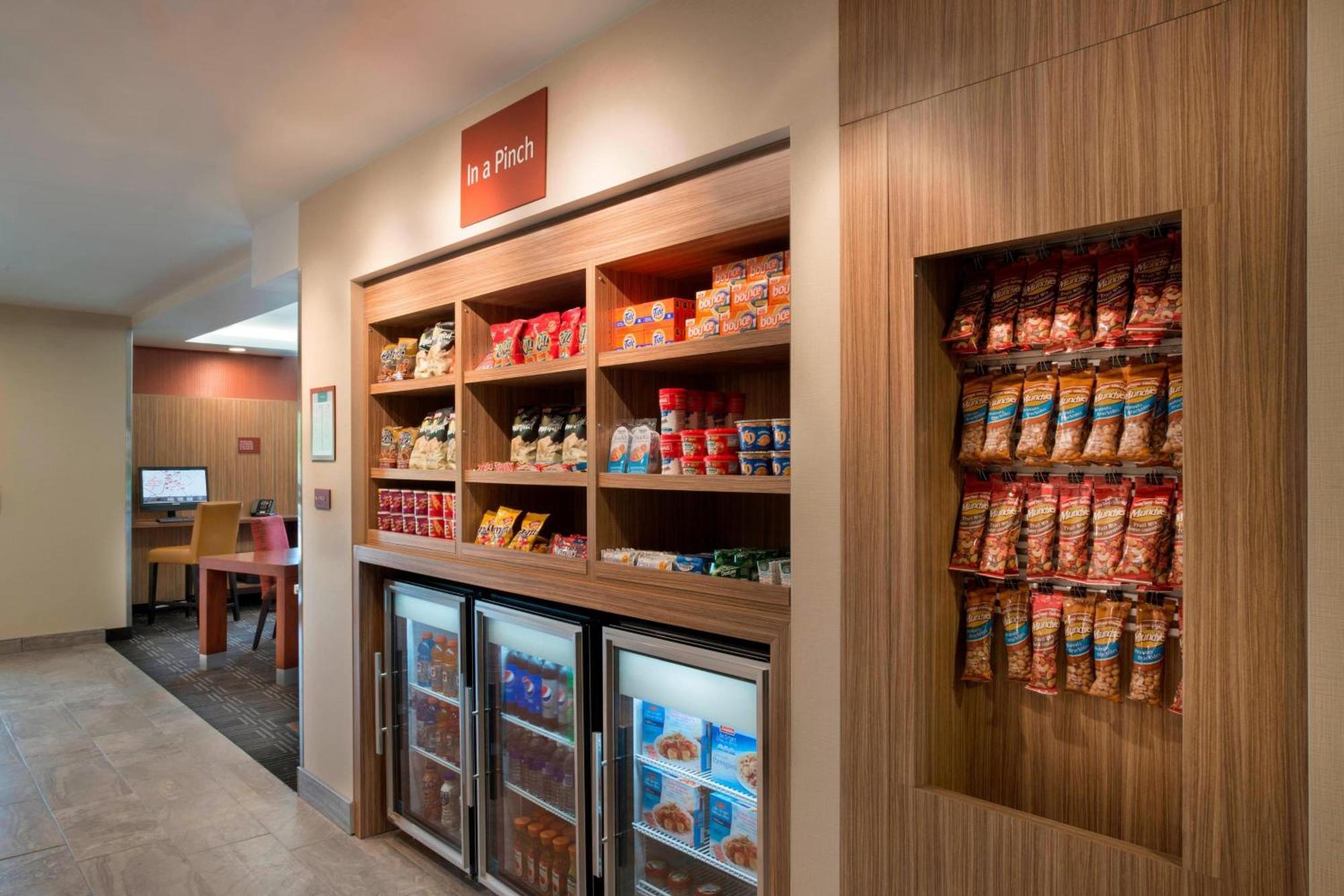 Towneplace Suites By Marriott Ottawa Kanata Ngoại thất bức ảnh